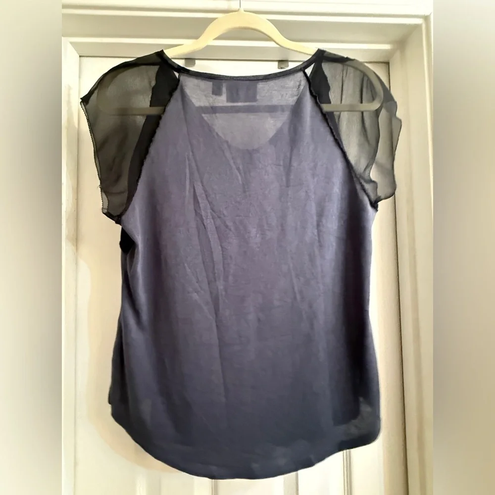 Simply Vera Vera Wang  small black shirt
